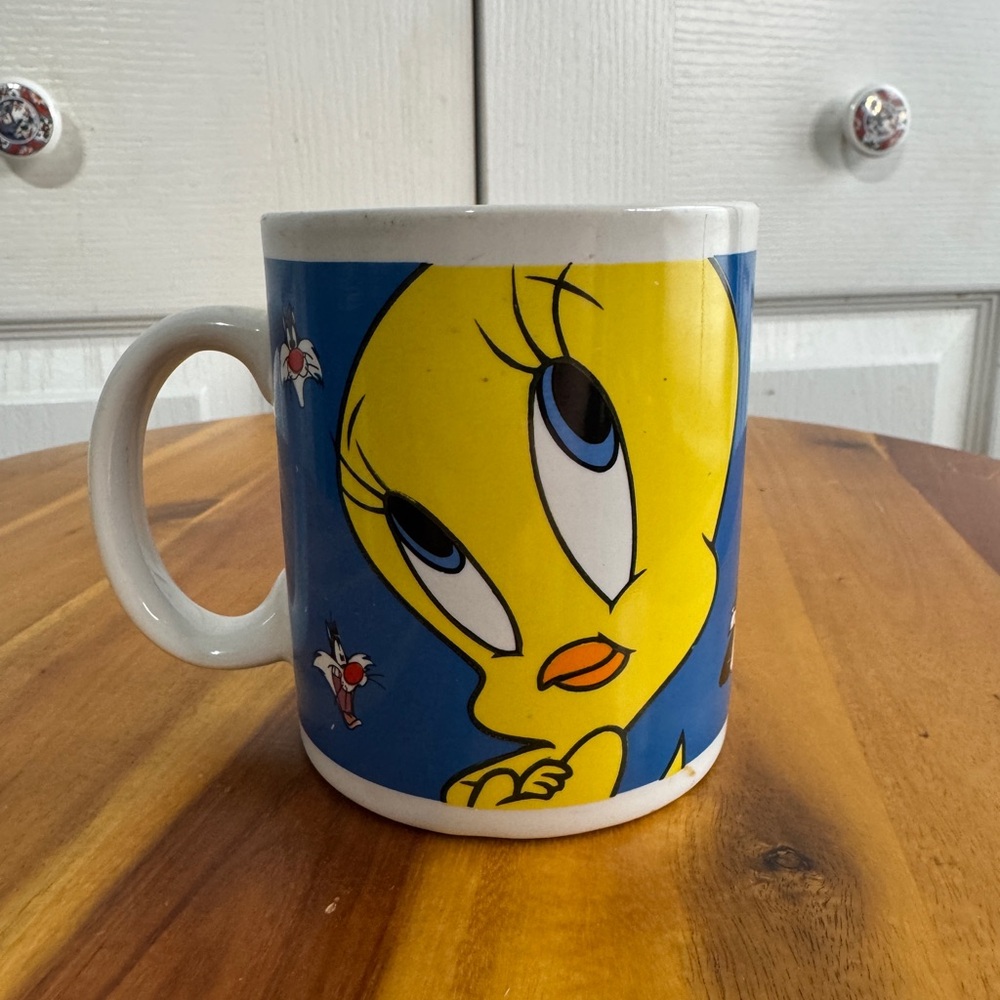 Gibson Warner Bros Looney Tunes Tweety Bird Sylvester 1998 mug